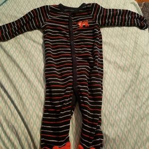 Carters one piece pajama 9months